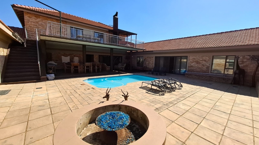 3 Bedroom Property for Sale in Klerksdorp Rural North West